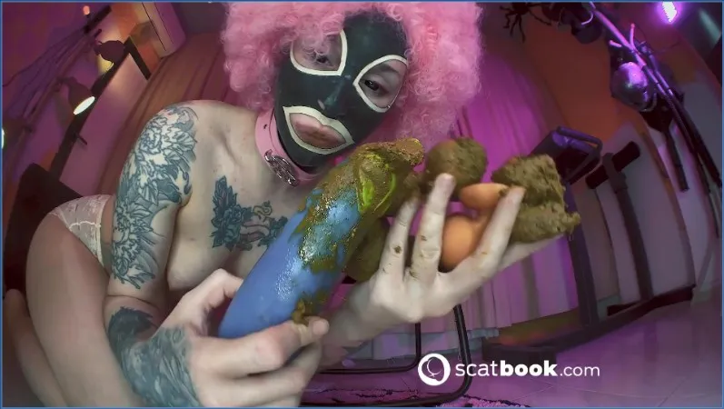Sweet Betty Parlour uruchamia brudną reakcję łańcuchową z kupą - wideo scat na GownoHub
