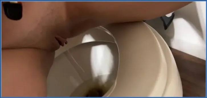 Kaitlyn Katsaros wypuszcza z siebie spermę po creampie - wideo scat na GownoHub