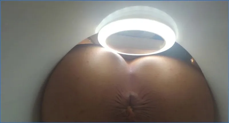HotDirtyIvone traktuje cię jak toaletę i wypróżnia się na ciebie pobierz na GownoHub