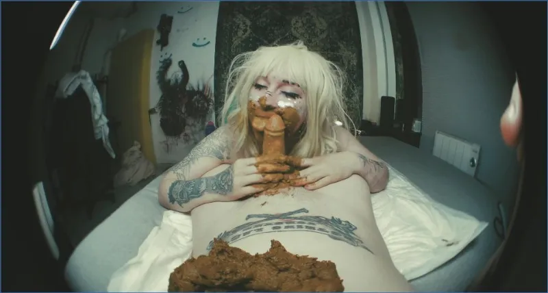 Sweet Betty Parlour robi brudnego loda scatowego w podziemiu - wideo scat na GownoHub